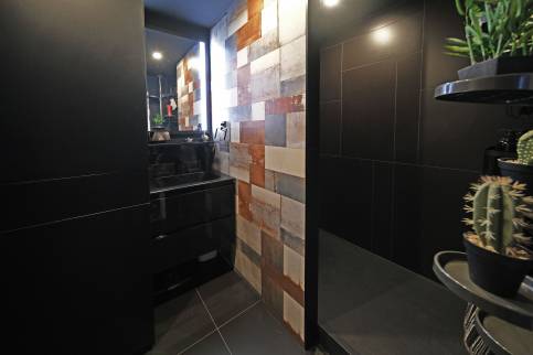 confiez la rénovation de votre salle de bain à haravilliers à des experts. solutions sur-mesure, conseils professionnels et travaux de qualité pour un espace moderne et fonctionnel.