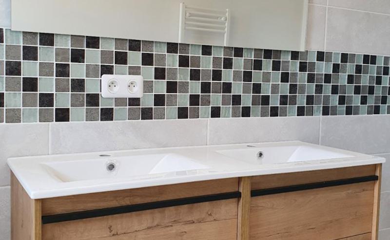 confiez la rénovation de votre salle de bain à le bellay-en-vexin à des experts qualifiés. modernisez votre espace avec des solutions personnalisées, respectant vos envies et votre budget. devis gratuit et conseils professionnels.