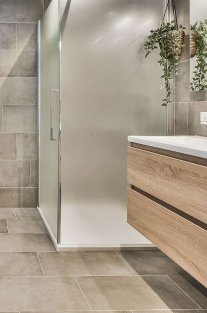 confiez la rénovation de votre salle de bain à thillay à des experts. profitez d'un accompagnement personnalisé, de solutions modernes et d'un résultat à la hauteur de vos attentes. demandez votre devis gratuit dès maintenant !