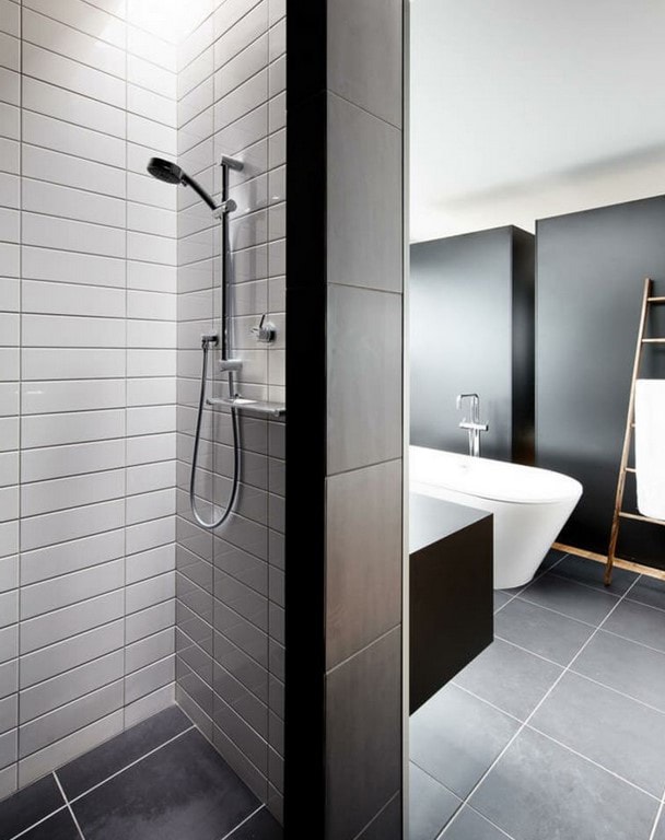 confiez la rénovation de votre salle de bains à des experts à 77260. conseils personnalisés, travaux de qualité et solutions adaptées à votre budget pour une salle d'eau moderne et fonctionnelle.