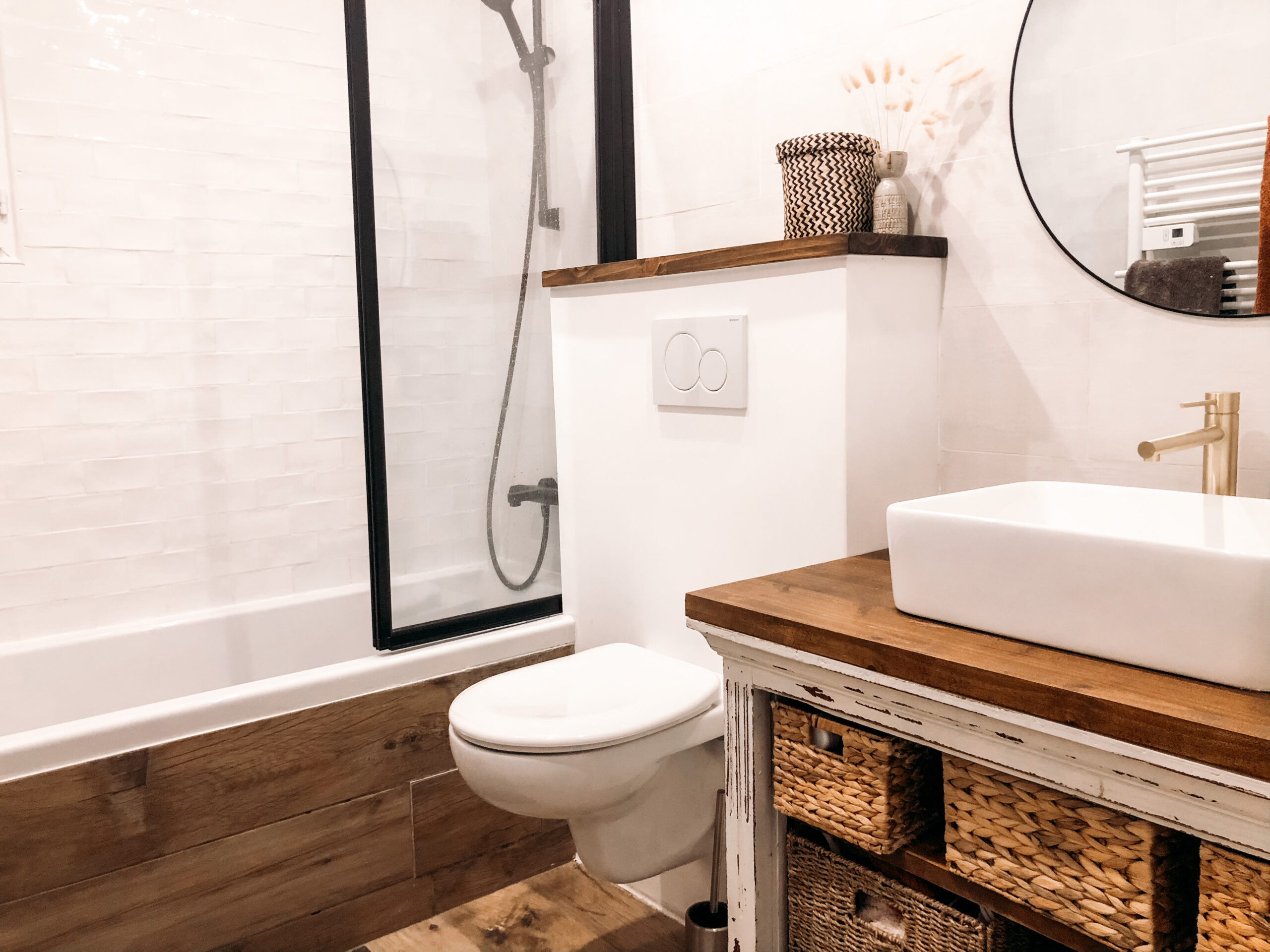 confiez la rénovation de votre salle de bains dans le 95450 à des experts : conseils personnalisés, travaux sur mesure et finition de qualité pour un espace moderne et fonctionnel.
