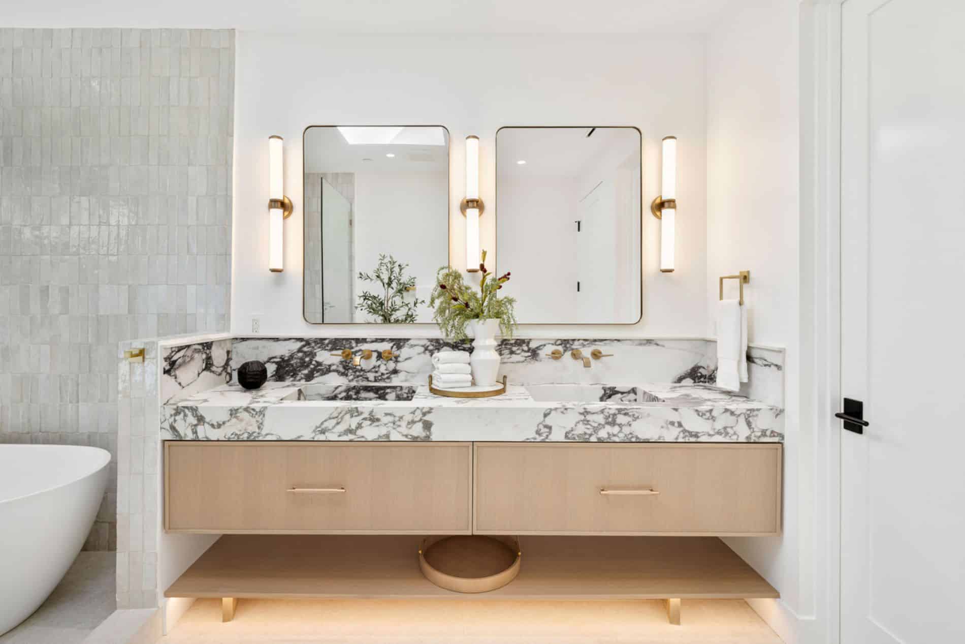 transformez votre salle de bains à heaulme en 2025 grâce à notre service de rénovation sur mesure : modernisation, optimisation de l'espace, matériaux de qualité et finitions soignées. demandez votre devis gratuit dès maintenant !