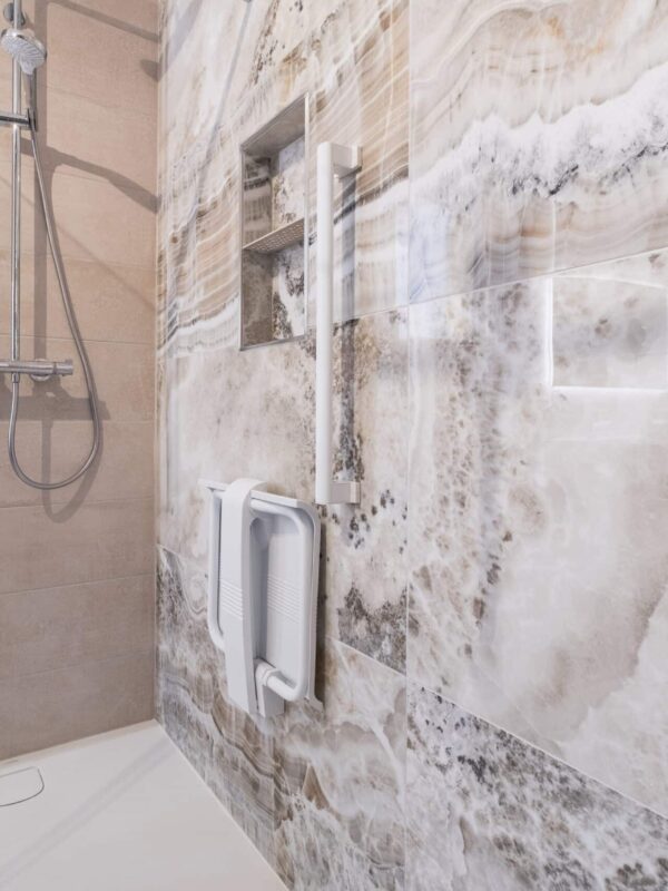 confiez la rénovation de votre salle de bains à hérouville en 2025 à des experts qualifiés. solutions sur-mesure, conseils personnalisés et travaux de qualité pour transformer votre espace selon vos envies.