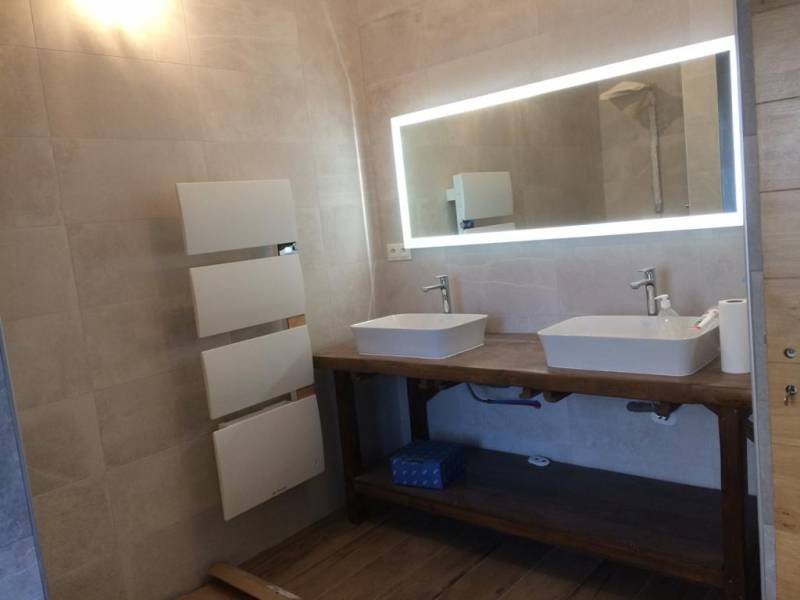 confiez la rénovation de votre salle de bains à sainte-colombe en 2025 à des experts. solutions sur-mesure, modernisation, optimisation de l'espace et finitions soignées pour un résultat à la hauteur de vos attentes.