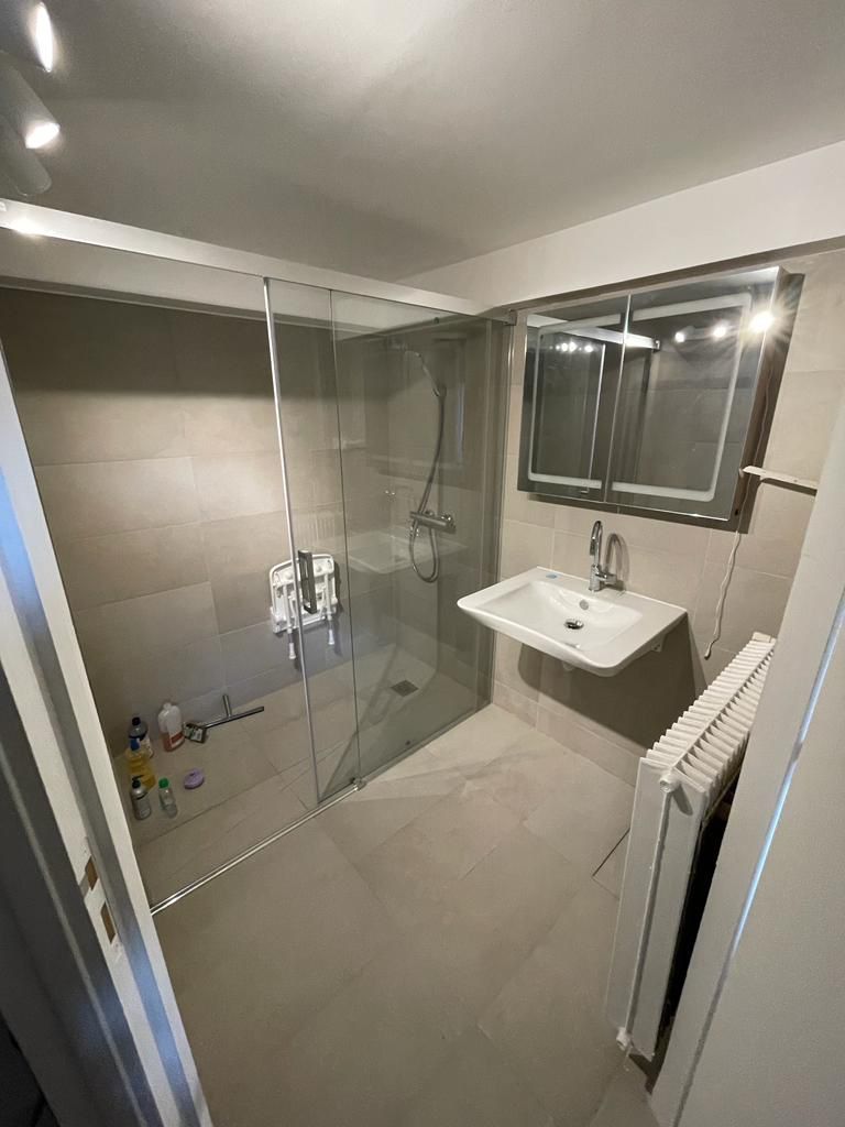 confiez la rénovation de votre salle de bains à vulaines-sur-seine à des experts en 2025. modernisation sur-mesure, matériaux de qualité et conseils personnalisés pour un espace unique et fonctionnel.