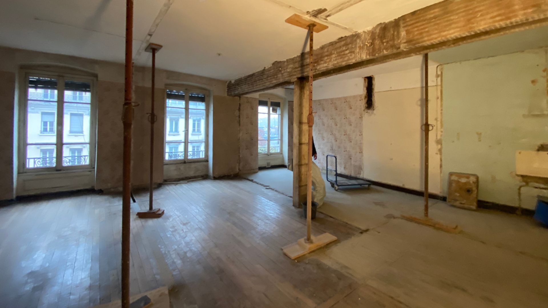 découvrez nos conseils et astuces pour réussir vos rénovations, améliorer votre maison et valoriser votre bien immobilier. profitez d'idées inspirantes et de solutions pratiques pour tous vos projets de rénovation.