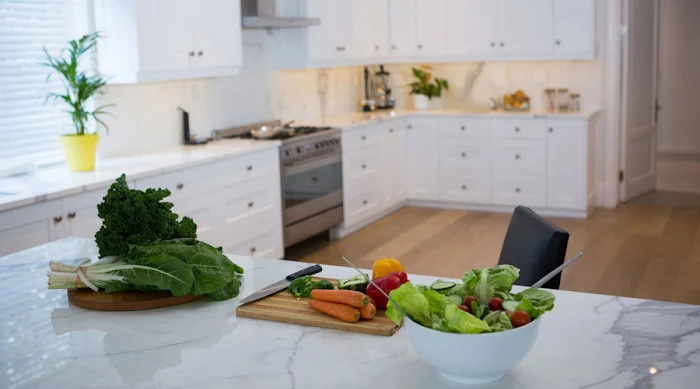 confiez vos rénovations de cuisine à claye-souilly à des professionnels qualifiés. moderne, fonctionnelle ou sur-mesure, redonnez vie à votre espace avec des solutions adaptées à vos besoins et à votre budget.