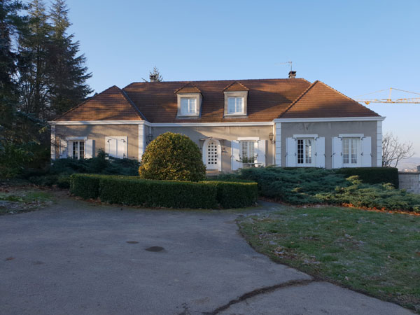 réinventez votre intérieur avec élégance grâce à nos conseils et inspirations pour une rénovation tendance et personnalisée. faites de chaque espace un lieu unique et stylé.