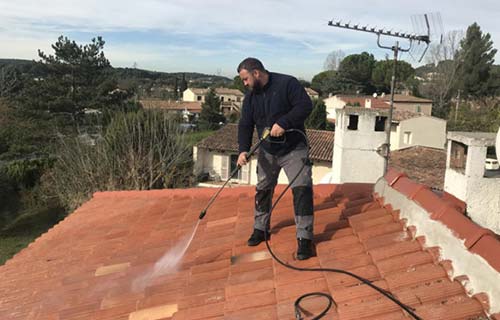 trouvez rapidement un service de réparation de toiture près de chez vous. intervention rapide, devis gratuit, professionnels qualifiés pour tous types de toits.