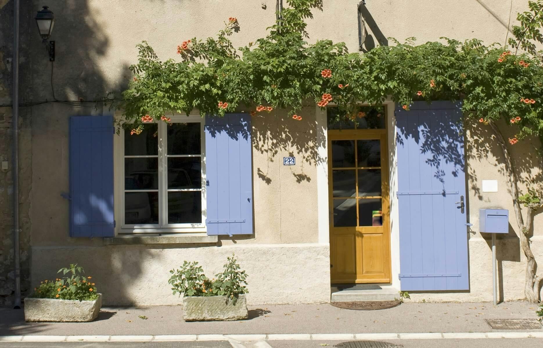 tarif ravalement 2 découvrez tout ce qu'il faut savoir sur le tarif d’un ravalement : prix moyens, facteurs influençant le coût, conseils pour bien choisir votre artisan et réaliser des économies sur votre projet de rénovation.