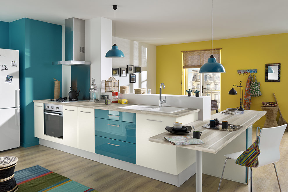 découvrez les dernières tendances couleur pour la cuisine en 2024 : inspirations, conseils et idées pour transformer votre espace avec des teintes modernes et élégantes.