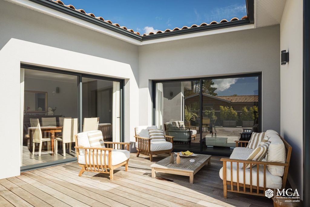 découvrez toutes les astuces et idées pour aménager et décorer votre terrasse. inspirez-vous pour créer un espace extérieur convivial, confortable et adapté à vos envies, que ce soit pour se détendre ou recevoir des invités.