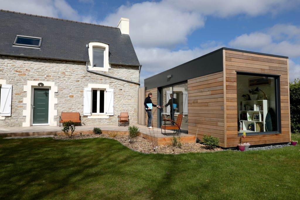 agrandir maison bois gagnez espace et valorisez habitat 1 découvrez comment agrandir votre maison en bois pour gagner de l'espace et valoriser votre habitat grâce à des solutions durables et esthétiques.