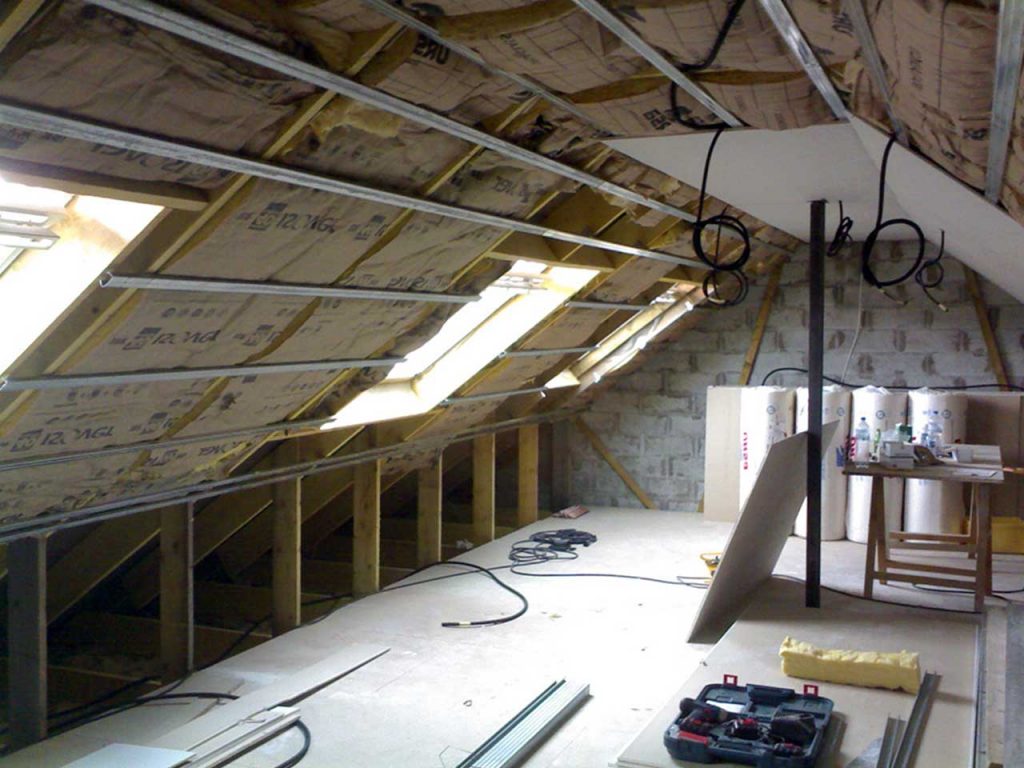 découvrez comment aménager vos combles perdus pour gagner de l'espace habitable et valoriser votre maison grâce à des solutions pratiques et esthétiques.