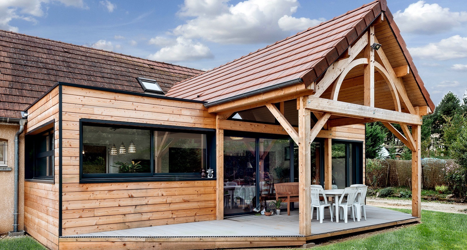 découvrez nos idées et conseils pour l'aménagement optimal d'une terrasse de 40m2, alliant confort, esthétique et fonctionnalité.