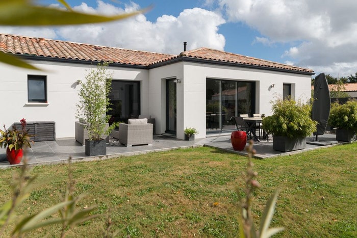 découvrez nos idées et conseils pour l'aménagement de votre terrasse, alliant confort, esthétique et fonctionnalité pour créer un espace extérieur unique.