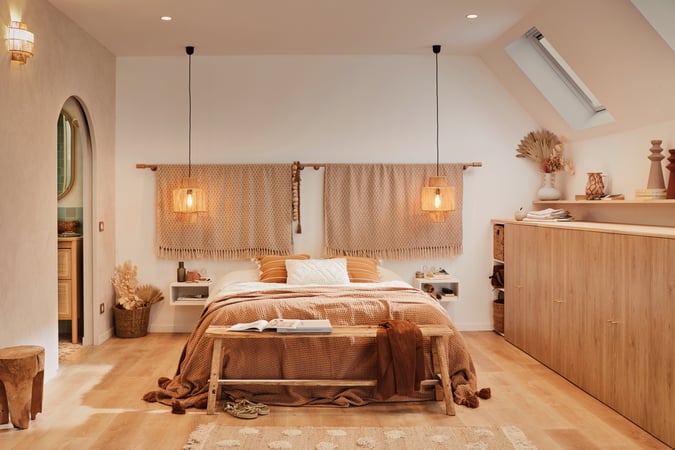 découvrez comment aménager vos combles perdus en une pièce lumineuse et fonctionnelle. conseils pratiques, astuces d'aménagement et idées déco pour optimiser l'espace sous votre toit.