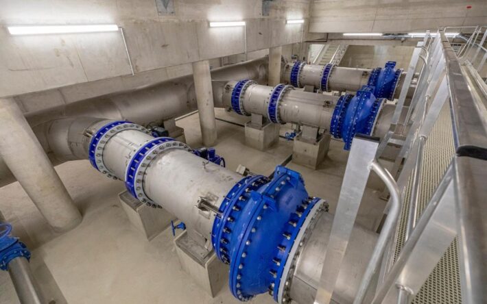 aqua renov paris : experts en rénovation et entretien de systèmes d'eau à paris. services professionnels pour votre confort et sécurité.