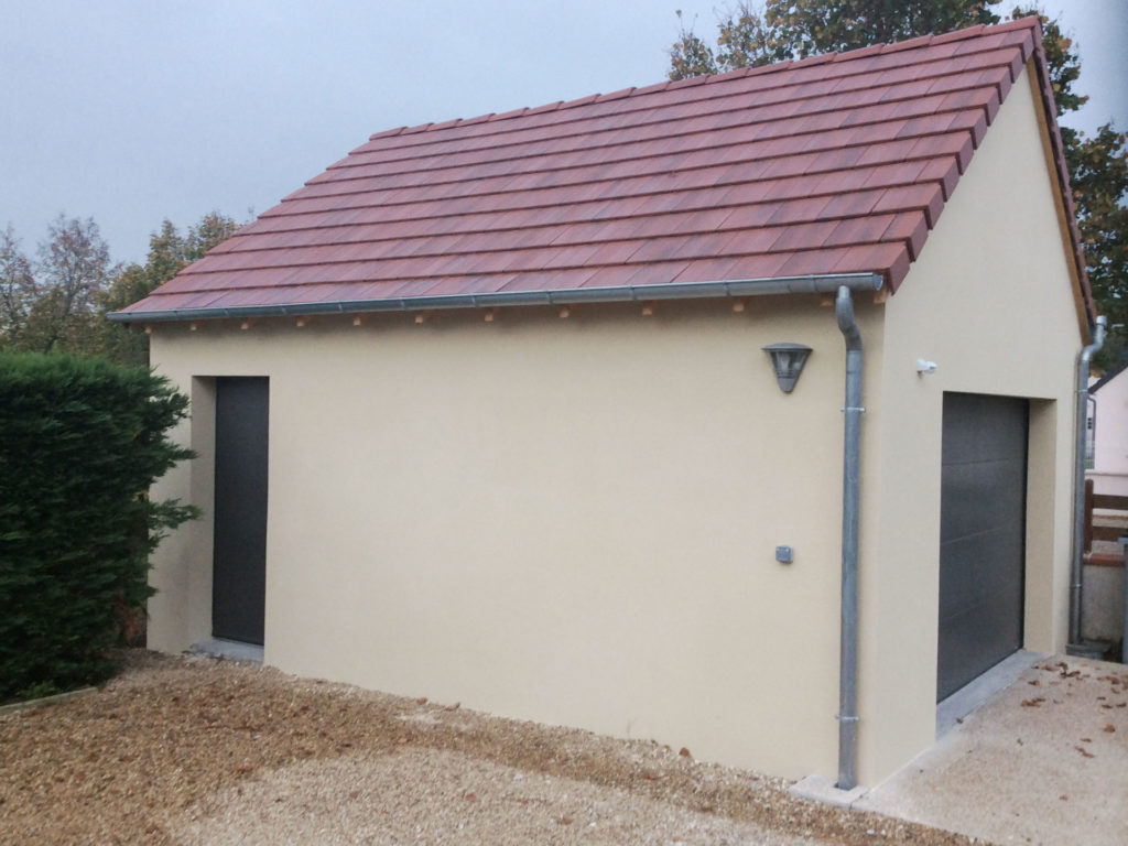 découvrez notre atelier spécialisé en construction avec parpaings : conseils, techniques et matériaux pour réaliser vos projets solides et durables.