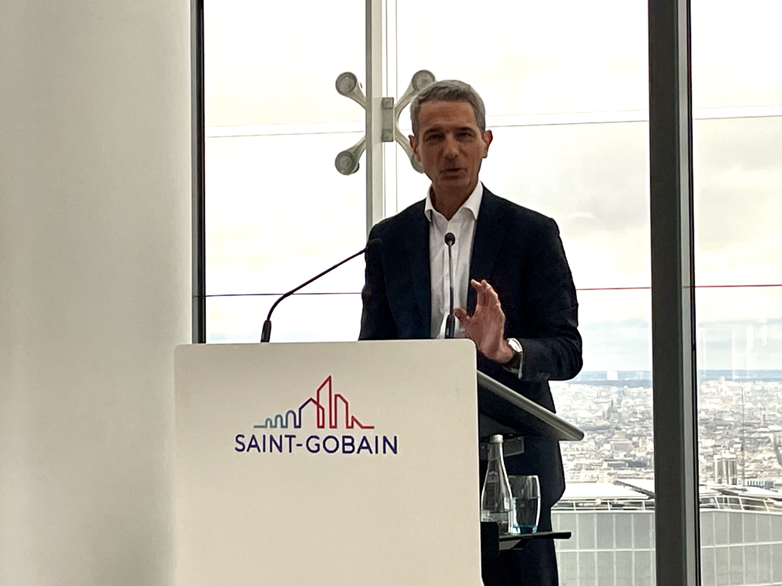 découvrez comment saint-gobain peut vous aider à booster vos performances grâce à des solutions innovantes et durables adaptées à vos besoins.
