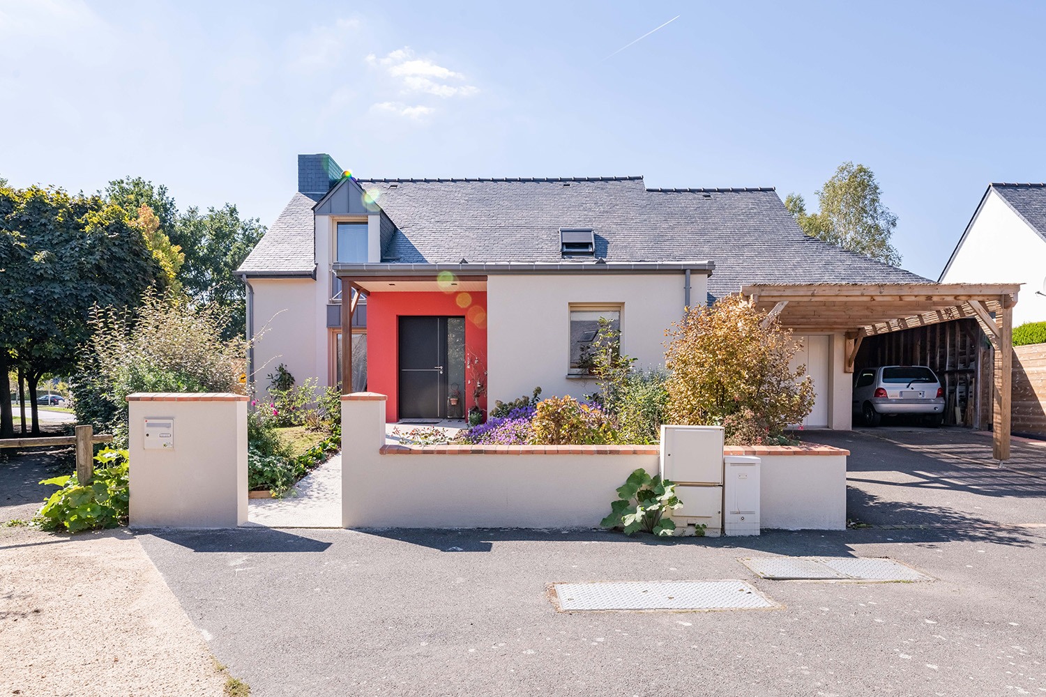 découvrez comment établir un budget rénovation maison adapté à vos besoins et maîtrisez vos coûts pour un projet réussi.