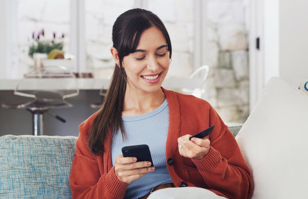 découvrez nos astuces pour aménager une chambre confortable et stylée tout en maîtrisant votre budget. conseils pratiques et idées économiques pour une décoration réussie à petit prix.