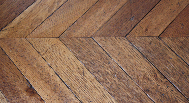 découvrez comment changer un parquet facilement avec nos conseils pratiques et nos astuces pour un sol parfaitement rénové.