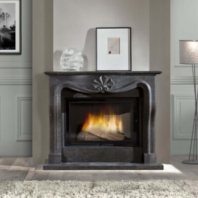 découvrez notre sélection de cheminées haussmanniennes élégantes alliant charme classique et sophistication pour sublimer votre intérieur.