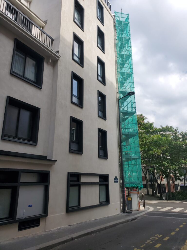 découvrez comment choisir la meilleure entreprise de rénovation à paris pour vos projets, avec des conseils pratiques et des critères essentiels.