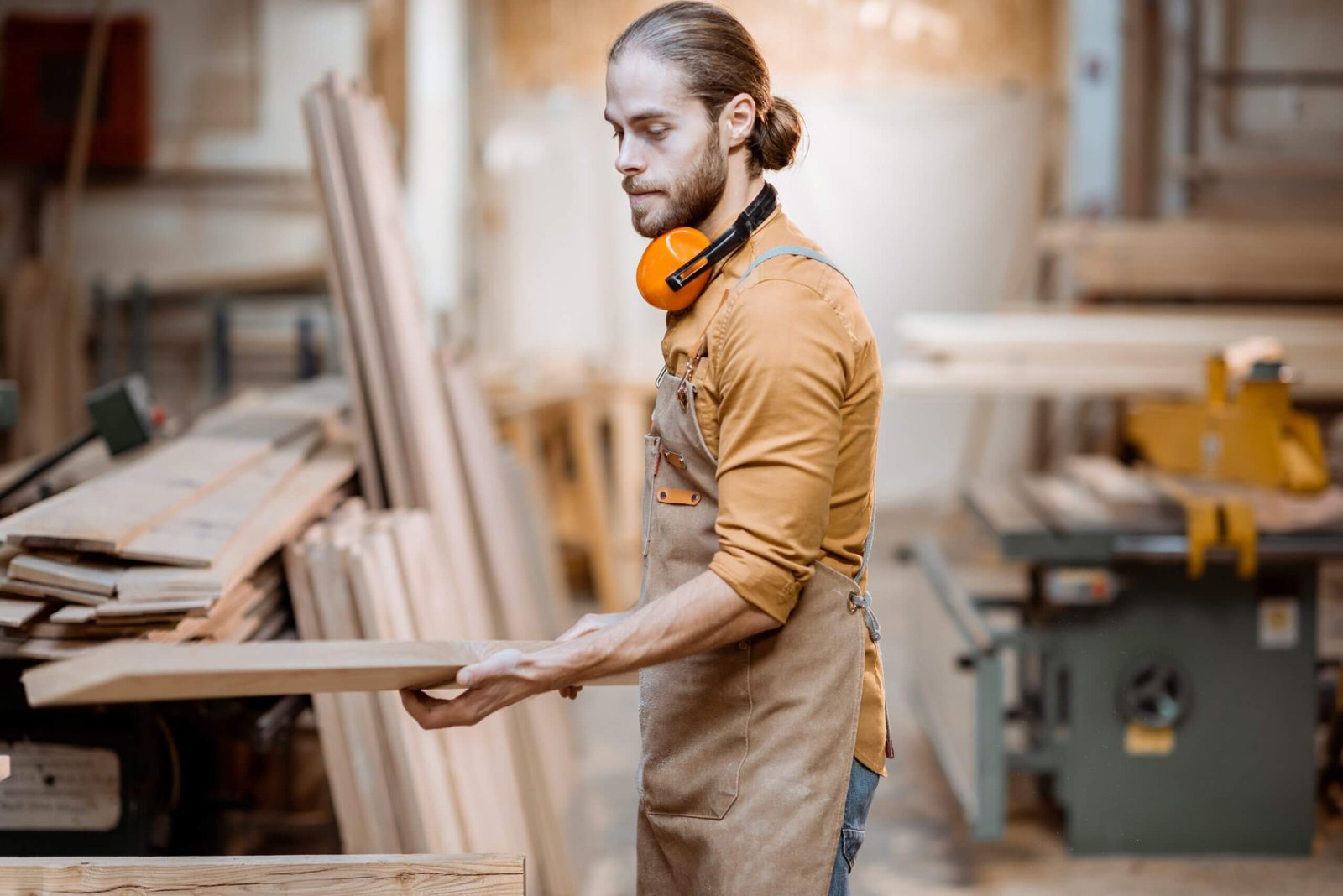 choisir menuisier ideal 2 découvrez comment choisir le menuisier idéal pour vos projets : conseils pratiques, critères essentiels et astuces pour un travail de qualité.