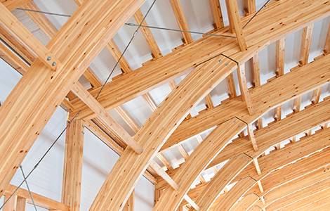 découvrez comment choisir le type de charpente adapté à votre construction pour assurer solidité et esthétisme. guide complet et conseils pratiques.