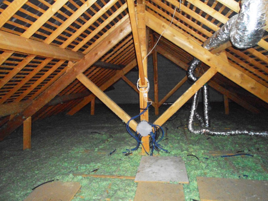 découvrez nos solutions pour l'aménagement et l'isolation de vos combles, optimisez l'espace et améliorez le confort de votre maison.