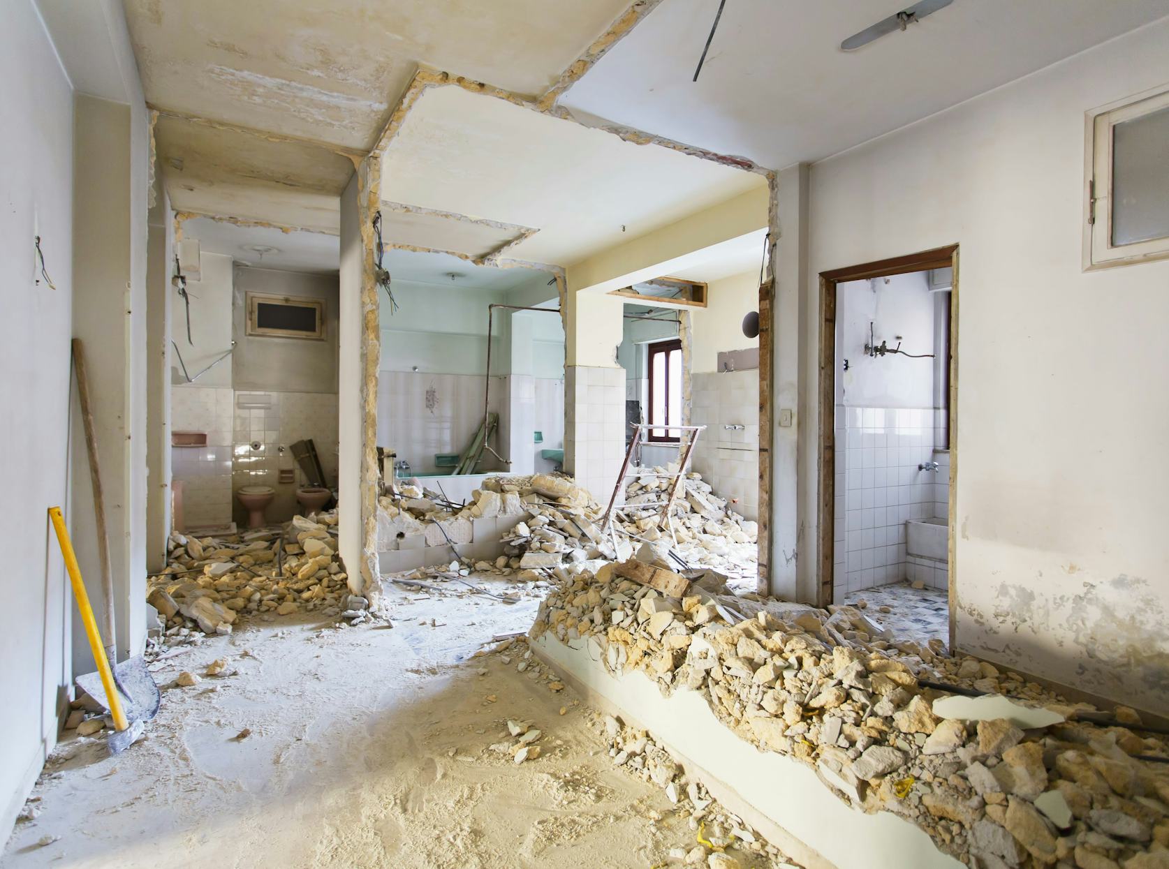 découvrez nos conseils pratiques pour rénover votre appartement efficacement, améliorer son confort et augmenter sa valeur avec des astuces simples et économiques.