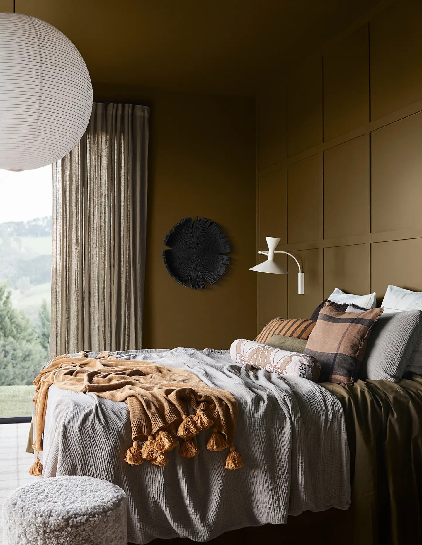découvrez nos idées de couleurs relaxantes pour aménager une chambre parentale apaisante et propice au repos.