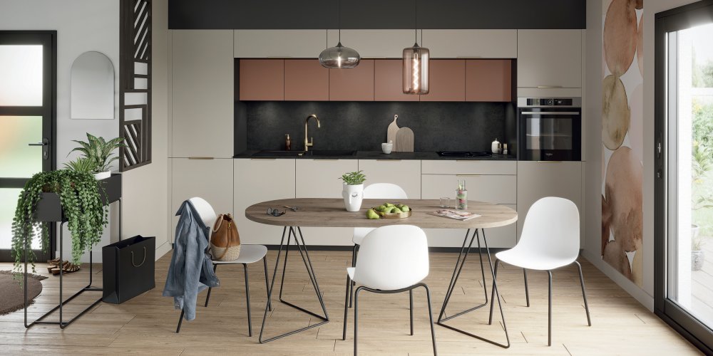 découvrez tout sur le coût d'une cuisine : prix moyens, conseils pour bien budgétiser et astuces pour économiser sur votre projet d'aménagement cuisine.