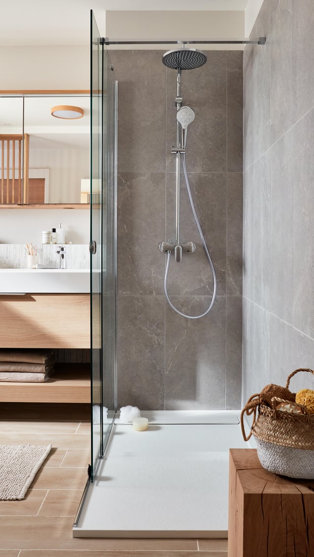 découvrez le coût d'une douche italienne et obtenez des conseils pour bien planifier votre budget rénovation salle de bains.