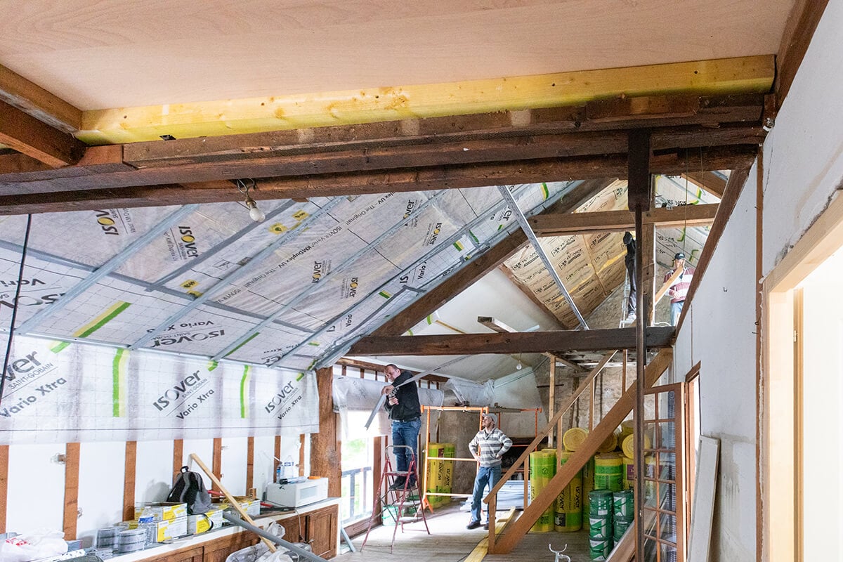 découvrez comment maîtriser le coût et optimiser chaque étape de votre rénovation totale pour un projet réussi et économique.