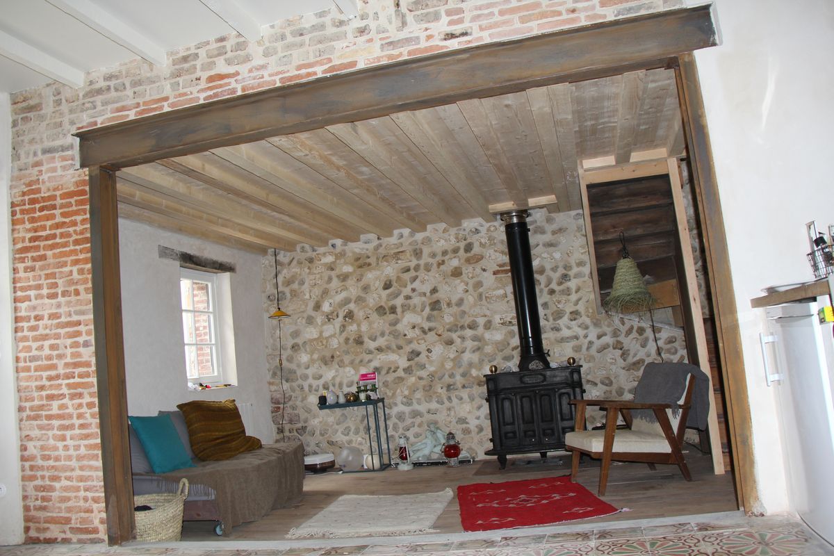 découvrez le coût de l'ouverture d'un mur porteur et les facteurs qui influencent ce prix. guide pratique pour estimer votre budget travaux en toute sérénité.