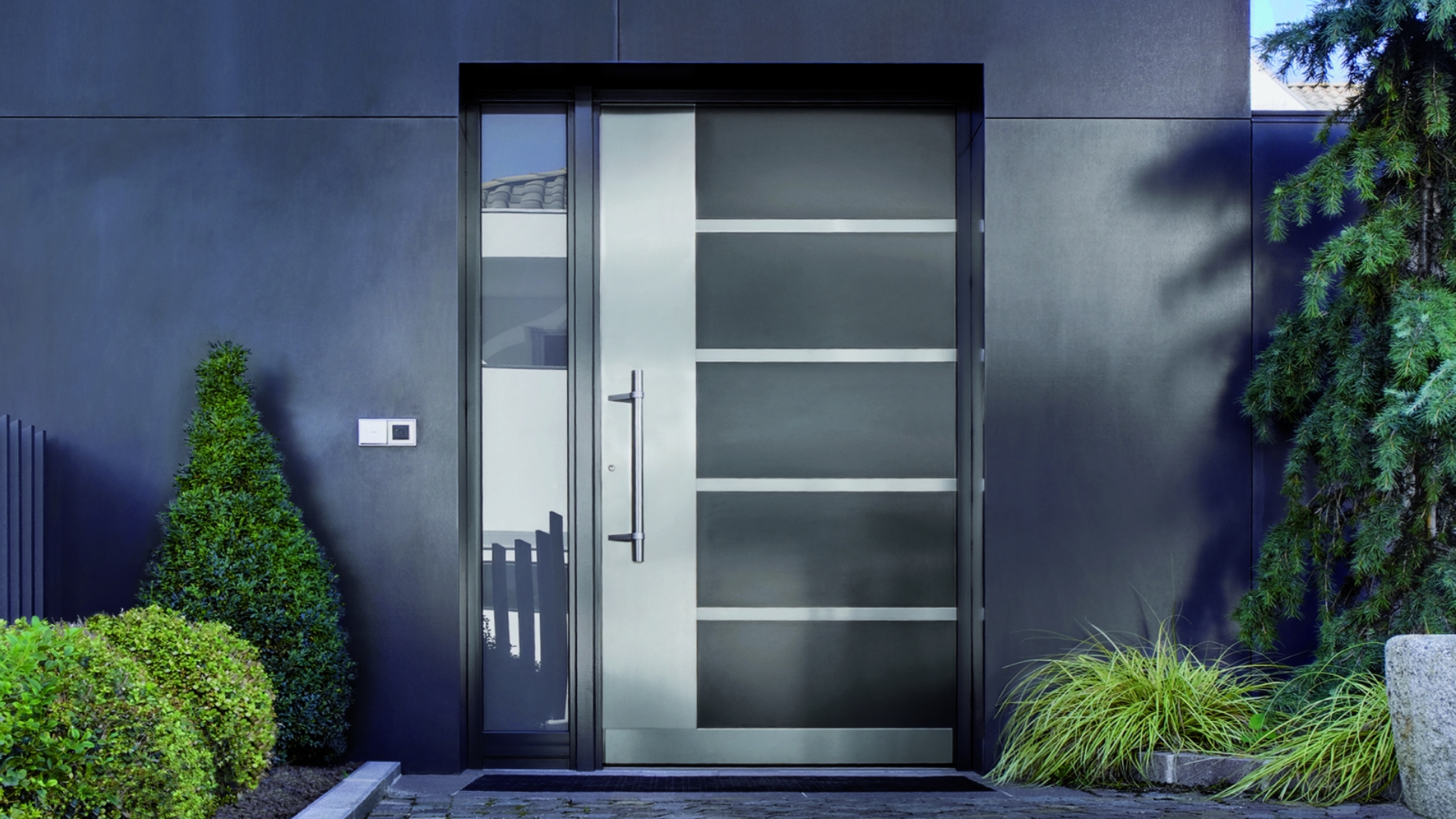 découvrez le coût d'une porte d'entrée selon les matériaux, la taille et l'installation pour bien préparer votre budget rénovation.