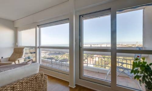 découvrez les coûts moyens pour la rénovation d'un appartement et obtenez des conseils pour estimer votre budget travaux efficacement.