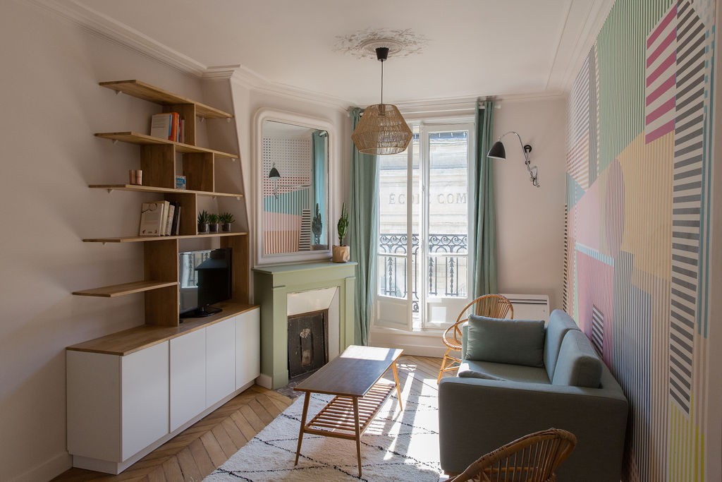 découvrez nos astuces pratiques pour réduire le coût de la rénovation de votre maison et réaliser des économies substantielles sans compromis sur la qualité.