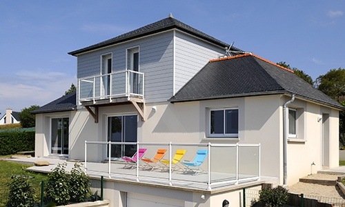 découvrez le coût de la surélévation de votre maison : estimation des prix, facteurs influençant le budget et conseils pour réussir votre projet d'agrandissement.