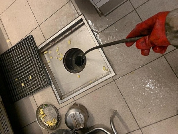 service de débouchage de canalisations à paris, rapide et efficace, pour résoudre tous vos problèmes de plomberie en un temps record.