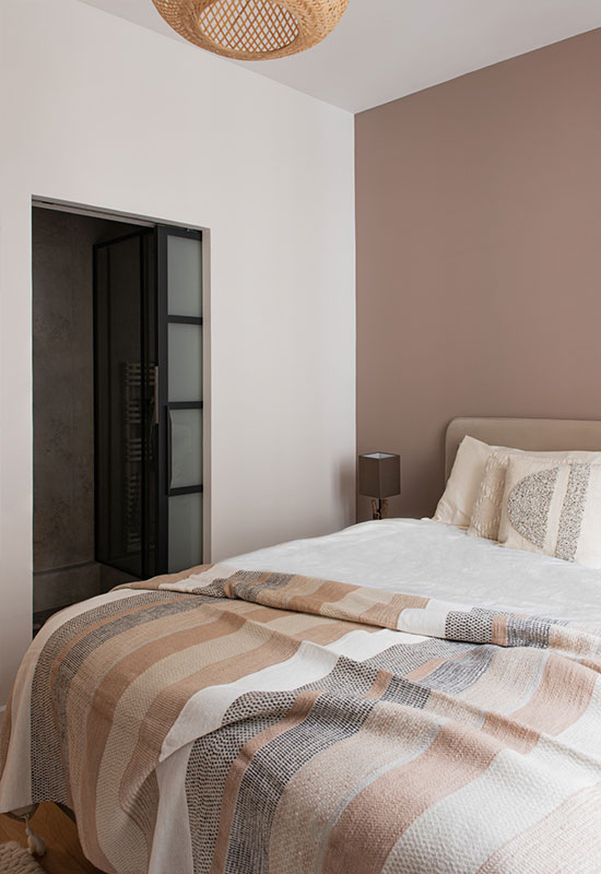 découvrez nos idées de déco chambre parentale apaisante pour 2025 et créez un espace serein et relaxant où vous pourrez vous ressourcer chaque jour.