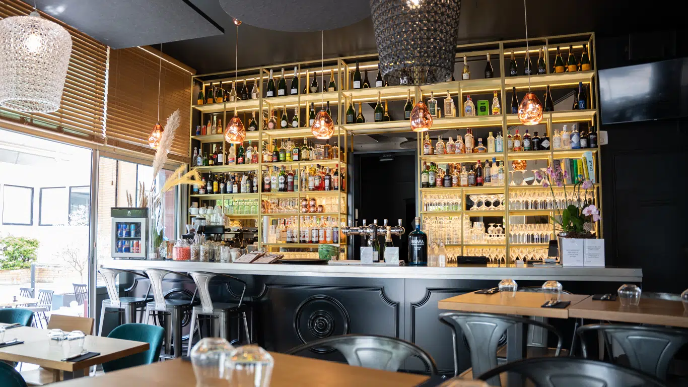 découvrez un décorateur professionnel à reims pour transformer votre intérieur avec style et créativité. services personnalisés, conseils experts et réalisations sur mesure.