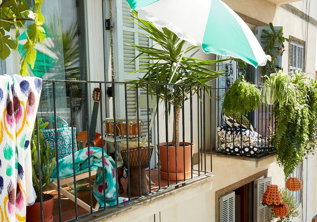 découvrez les dernières tendances en décoration de balcon pour 2025 et transformez votre espace extérieur en un véritable havre de paix.