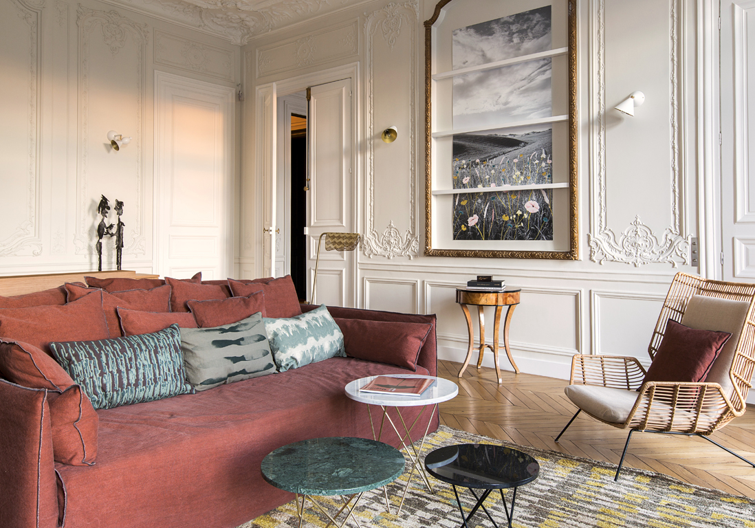 découvrez comment allier élégance classique et touches contemporaines avec notre guide de décoration haussmannienne moderne pour un intérieur chic et lumineux.