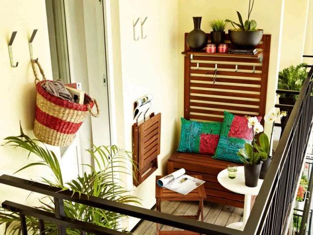 decorer balcon découvrez des astuces et idées créatives pour décorer votre balcon et en faire un espace convivial et agréable.