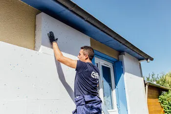 découvrez comment bénéficier de la déduction d'impôt pour l'isolation de votre logement et réduisez vos dépenses énergétiques tout en optimisant vos économies fiscales.