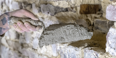 découvrez comment bénéficier des déductions fiscales pour vos travaux et réduisez vos impôts efficacement grâce à nos conseils et astuces.